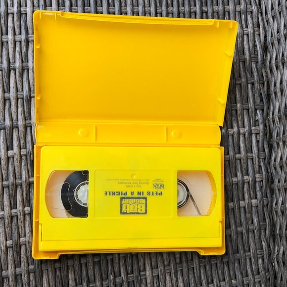 Bob the Builder Dig Lift Haul & Pets In A Pickle VHS Tapes Lot of 2 - Picture 7 of 7